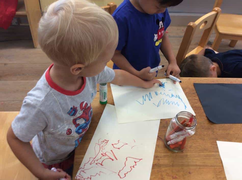 children drawing their emotions