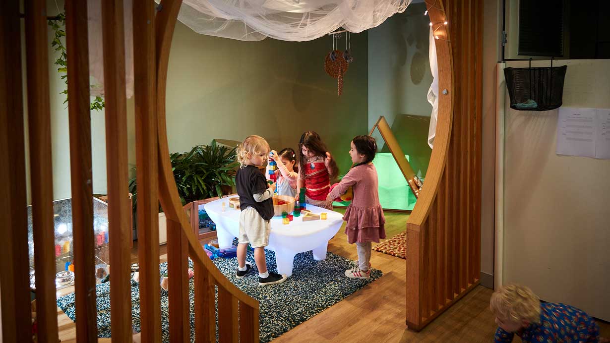 3 children playing inside Guardian Phillip