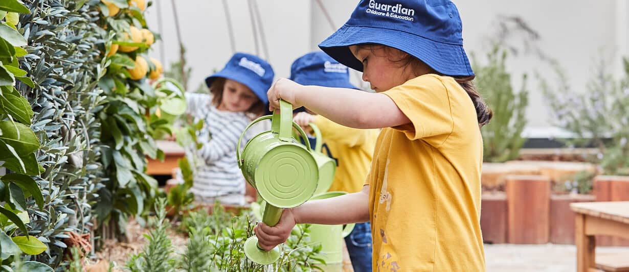 children gardening