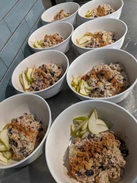 Apple and blueberry bircher